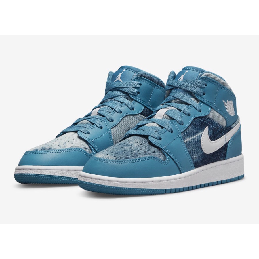 AIR JORDAN 1 MID WASHED DENIM