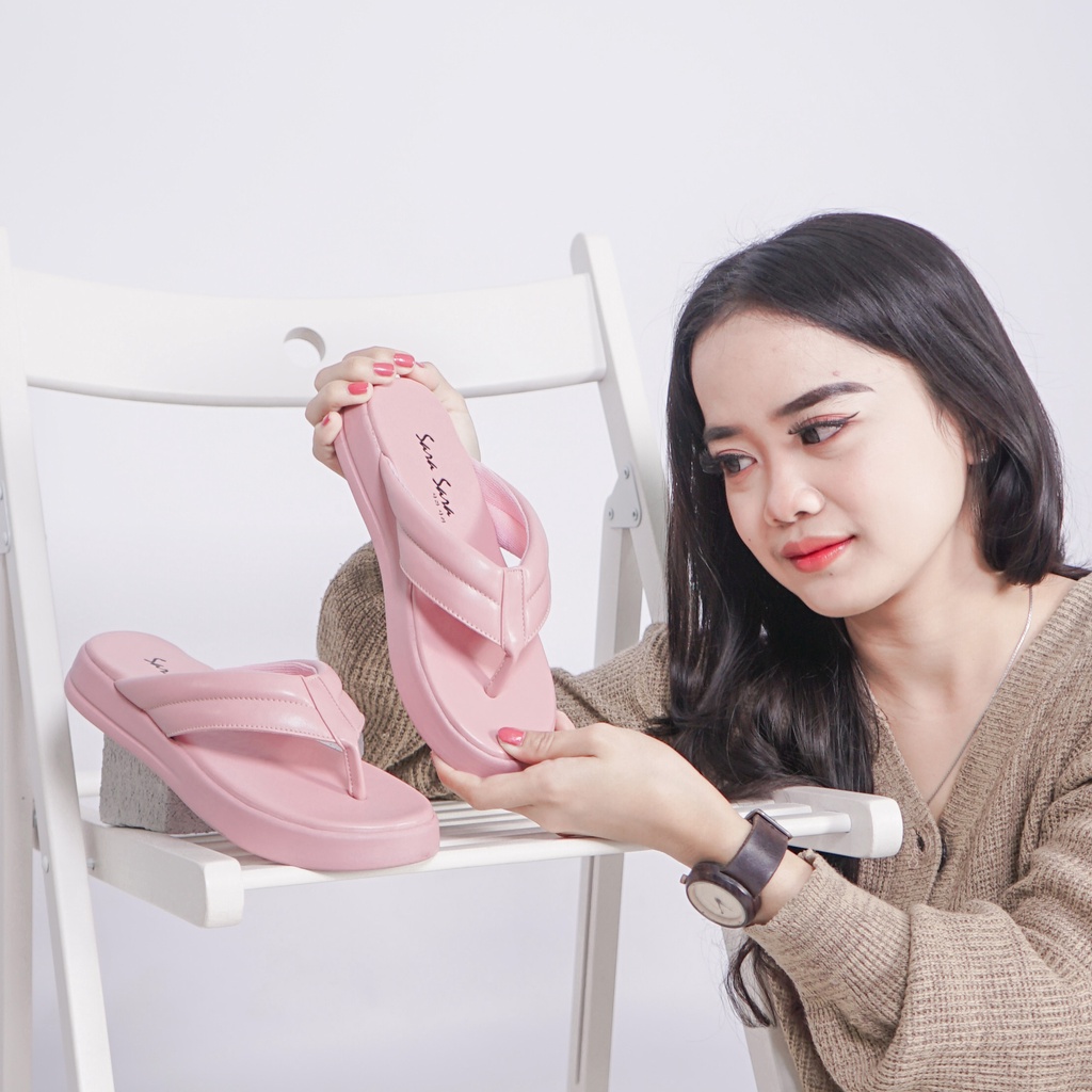 SARASARA YUK - Sandal Wanita Jepit Wedges Casual SARA SARA NORA Sendal Japit Cewek Platform Empuk Ringan Capit Tinggi 3cm  Size 36 37 38 39 40 Untuk Rumahan Warna Peach Pink Soft Santai Premium Kekinian Terbaru Shoes Ori Original Mall Official Store