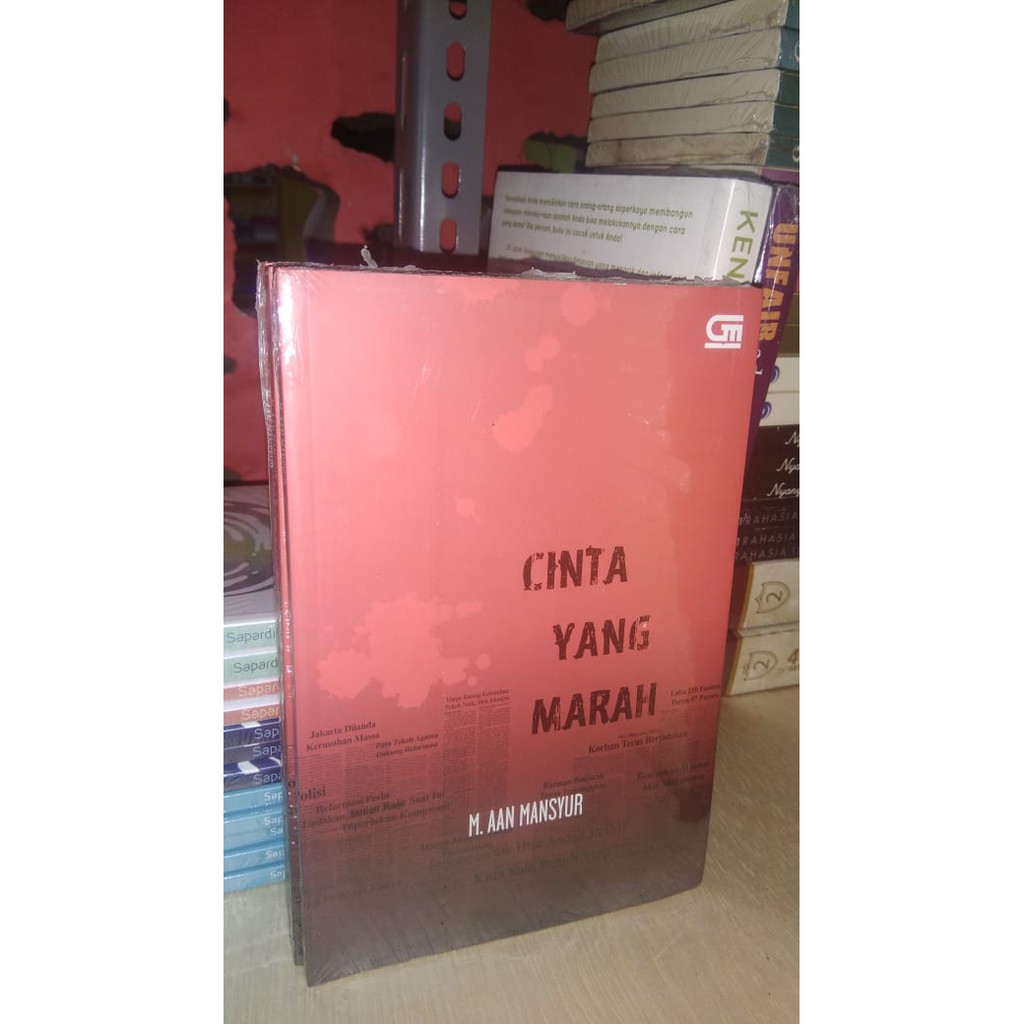 Cinta yang marah - M Aan Mansyur -R