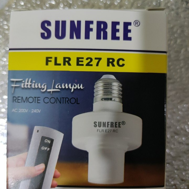 SUNFREE FITING LAMPU E27 REMOTE CONTROL FLR E27 RC