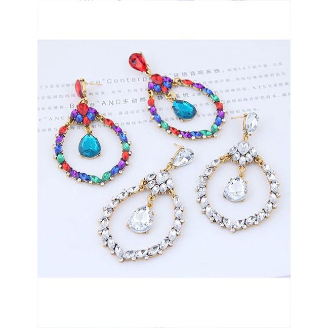 LRC Anting Tusuk Elegant Full Diamond Design Waterdrop Shape Earrings A57057