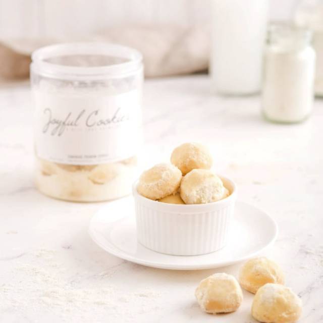 Putri salju dancow cookies