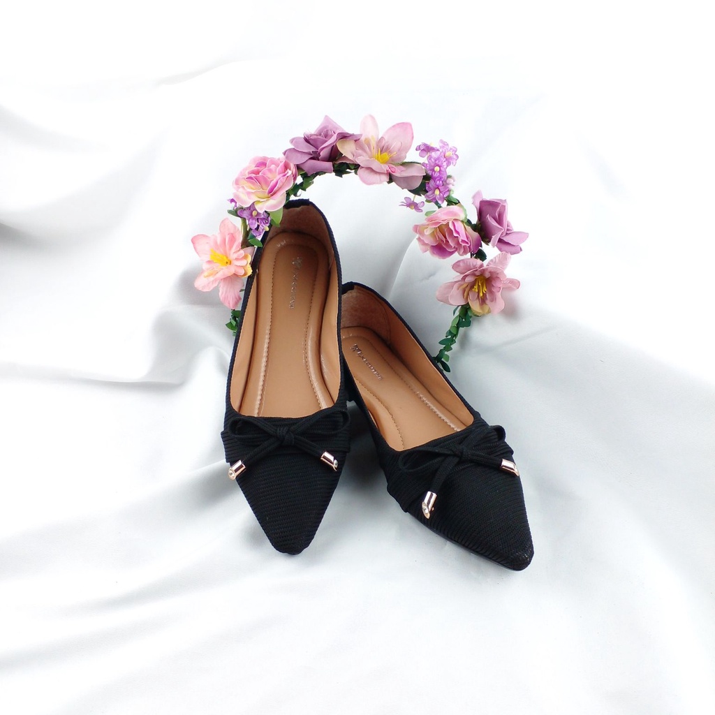 EXECUTIVE - Larissa Flat Shoes Wanita