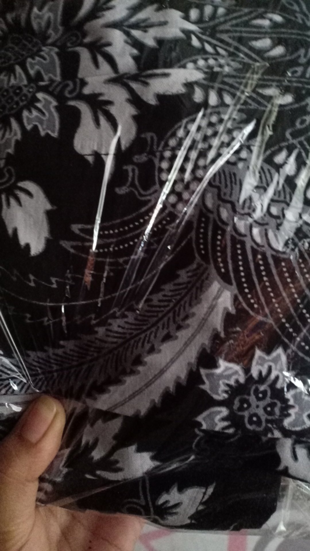 Maura Couple - Sania Ruffle Batik Couple Ori Ndoro Garansi Termurah Shopee -  Batik Batwing Modern