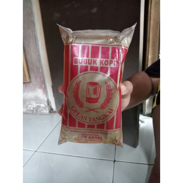 

Bubuk Kopi Gelas Tangkai Minang Solok / Padang Kopi Bubuk Robusta kemasan 250gram