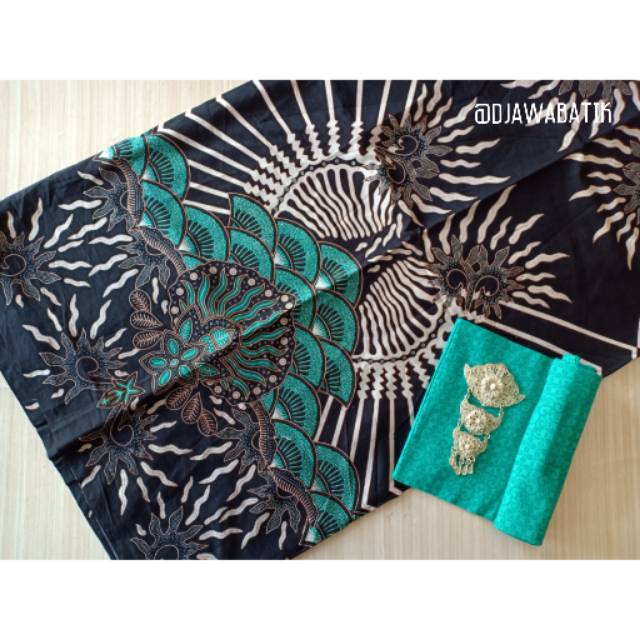 Kain batik kipas Cakra