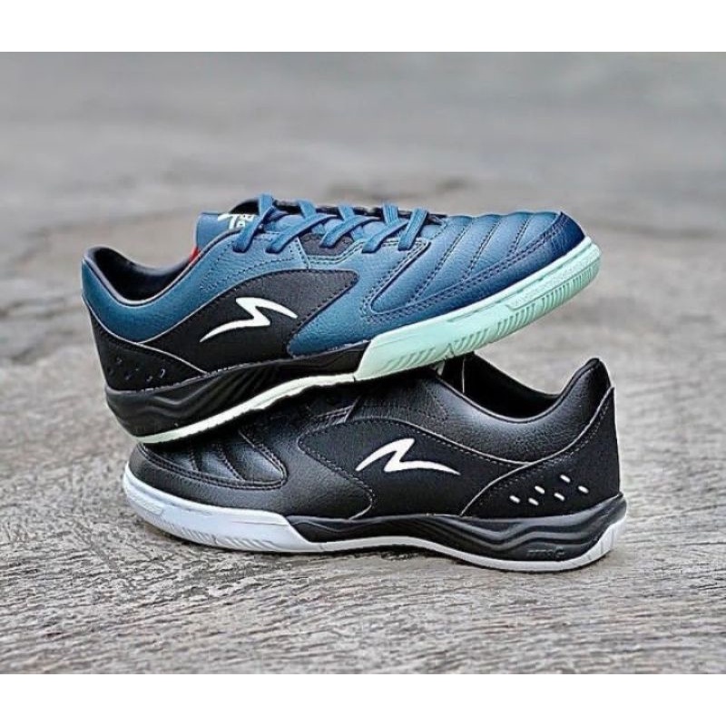 Sepatu futsal specs metasala nativ 3