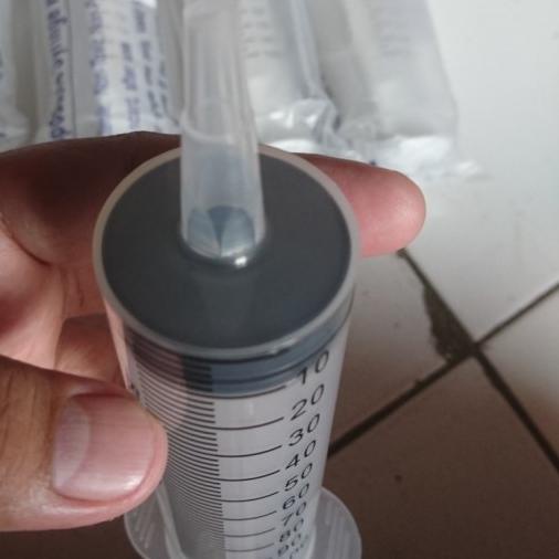 Spuit/Suntikan besar 100ml