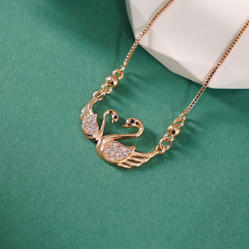 Kalung Angsa Titanium Wanita Kalung Rantai Wanita Kalung Rose Gold Kalung Wanita Korea Kalung Fashion Perhiasan Emas  D024