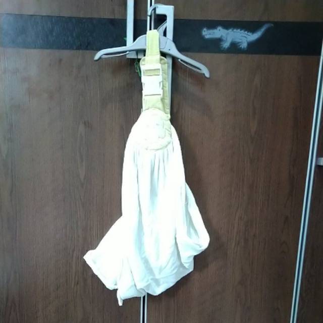 Gendongan bayi picard Bebe