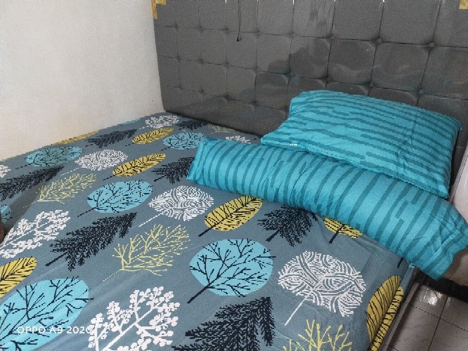 Sprei  B4 Aloha By Lady Rose Yessy 180x200