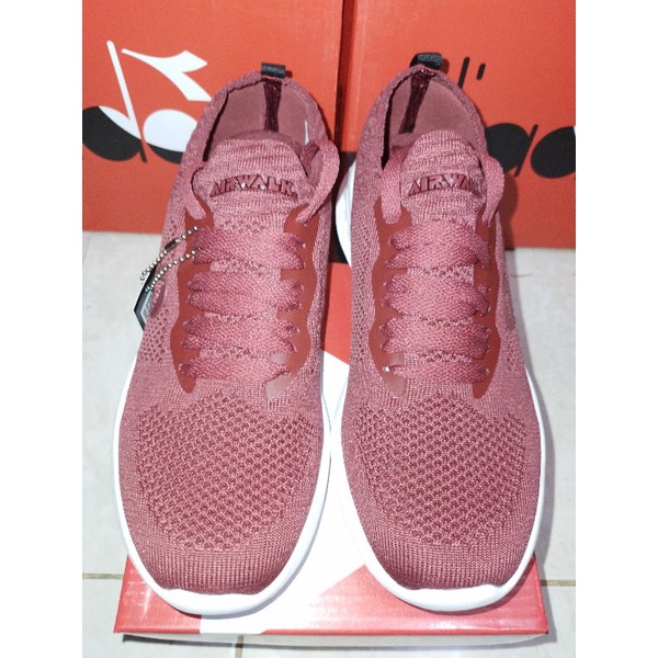 SEPATU WANITA ORIGINAL AIRWALK JIRVIN DK.MAROON