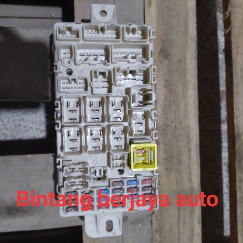 FUSE BOX SEKRING XPANDER ALL NEW PAJERO SPORT