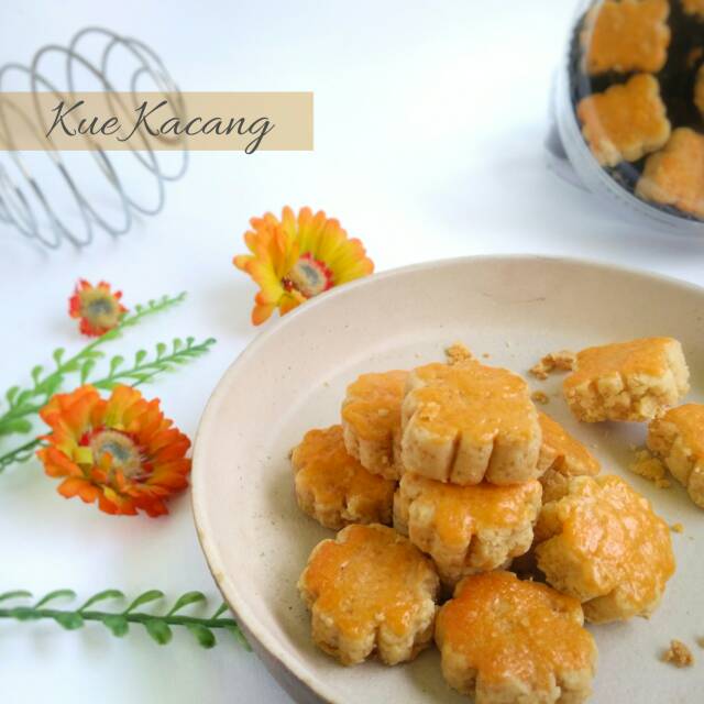 

KUE KACANG, PEANUT COOKIES PREMIUM toples 600ml