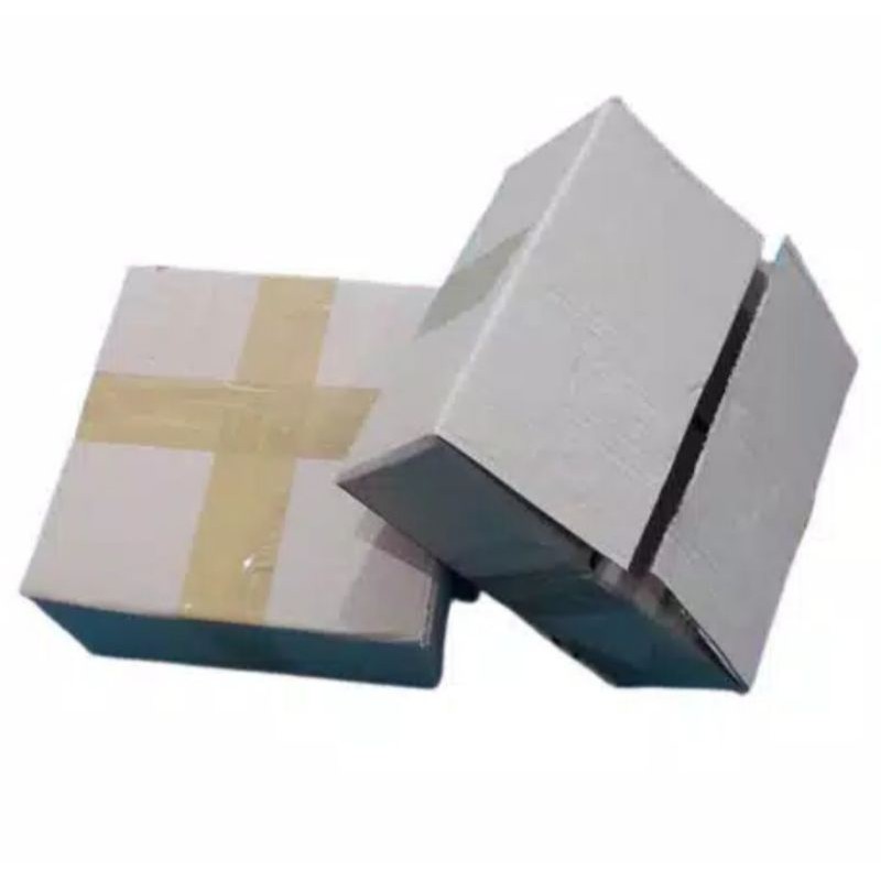 

Kardus bekas tambahan packing