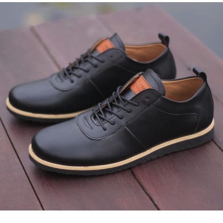 Sepatu Oxford Formal Loafers Tali Pria Kasual Kerja Pantofel Cowo Kulit PU Sintetic Premium Sol Karet Antislip Kerja Trendy Mewah Modern