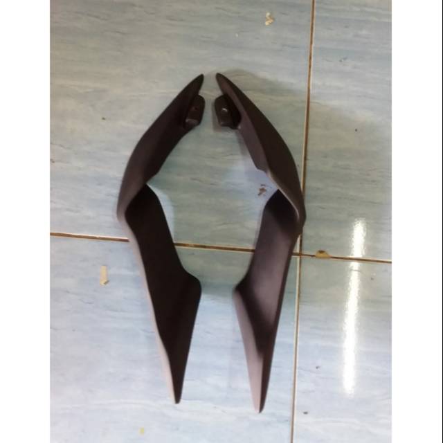 Aero fairing cbr150r facelift / winglet fairing new cbr150r facelift