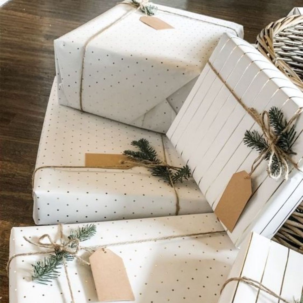 

Kertas Kado Packing Hampers HANYA KERTAS KADO