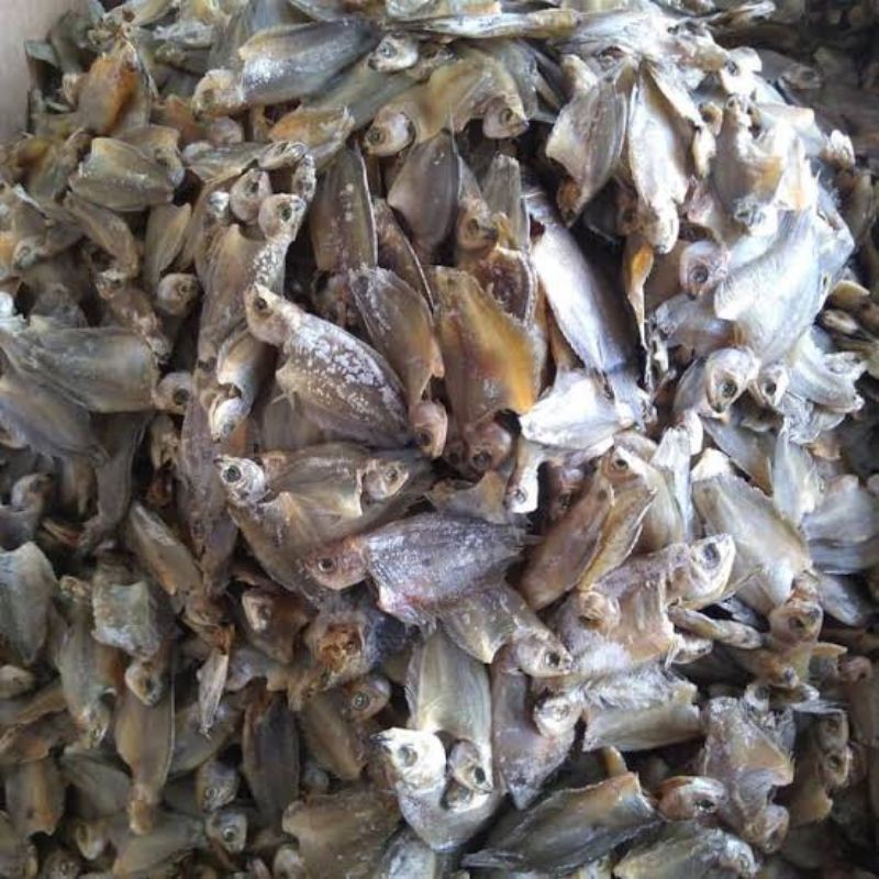 

Ikan asin sepat kecil/ashraf/pakrik 100gr