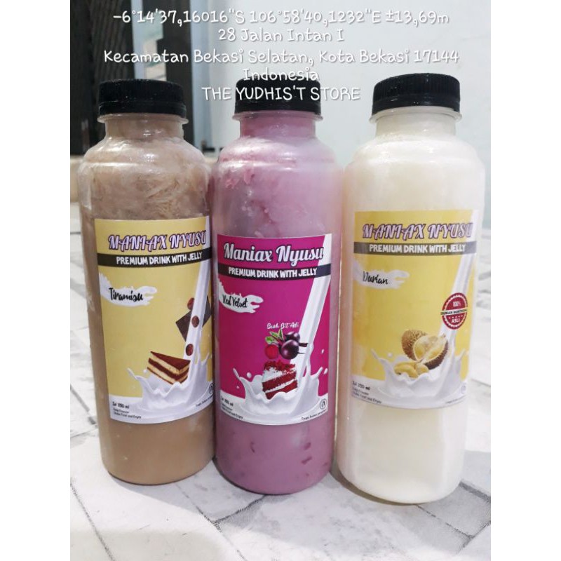 

Maniax Nyusu tiramisu, durian dan redvelvet