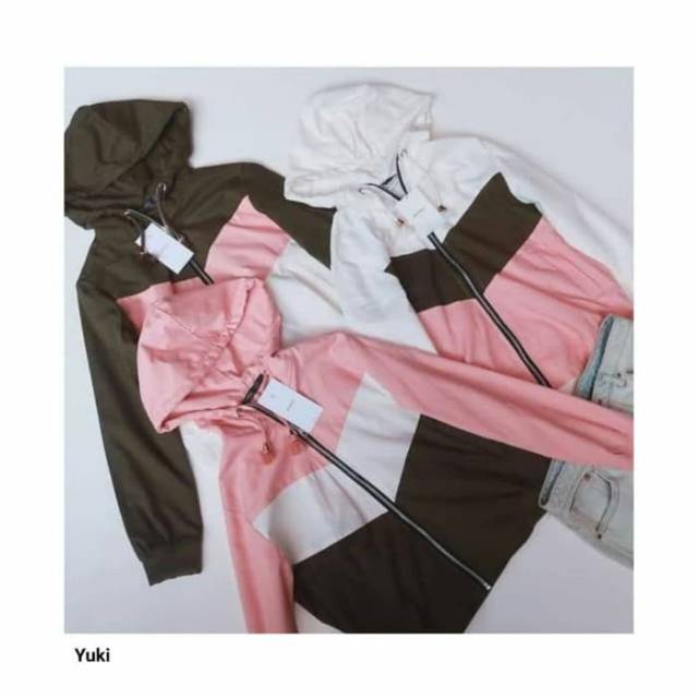 Jaket wanita yuki,jaket distro.hodie.jacket distro.jaket kanvas distro