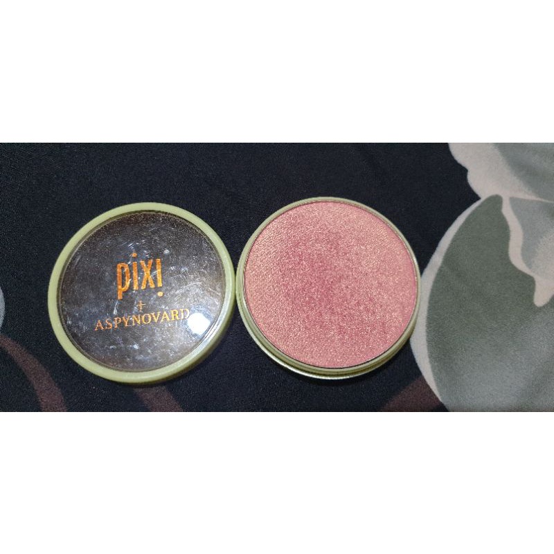 PIXI Blush On Shimmer ASPYNOVARD Preloved