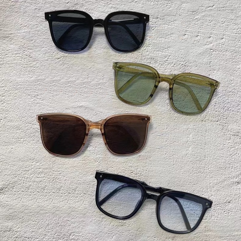 Kacamata Hitam Polarized 2022 Model Lipat Anti UV Gaya Retro Untuk Wanita