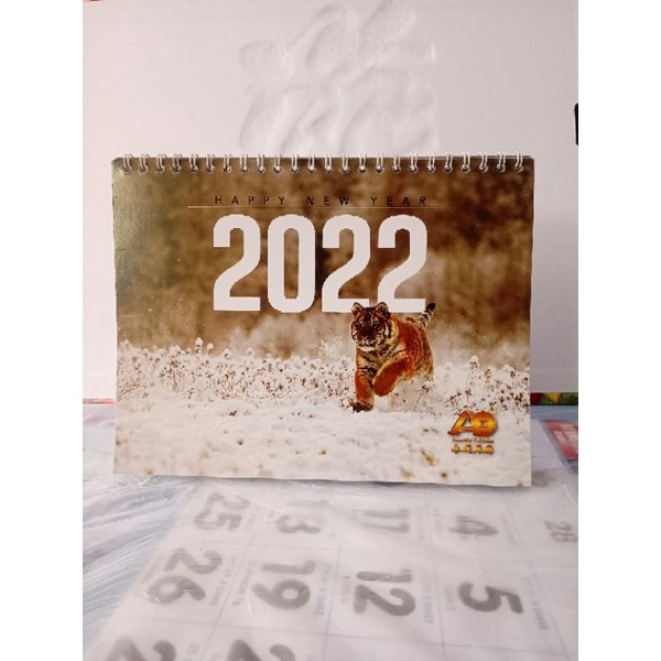 

kalender meja ikan 2022