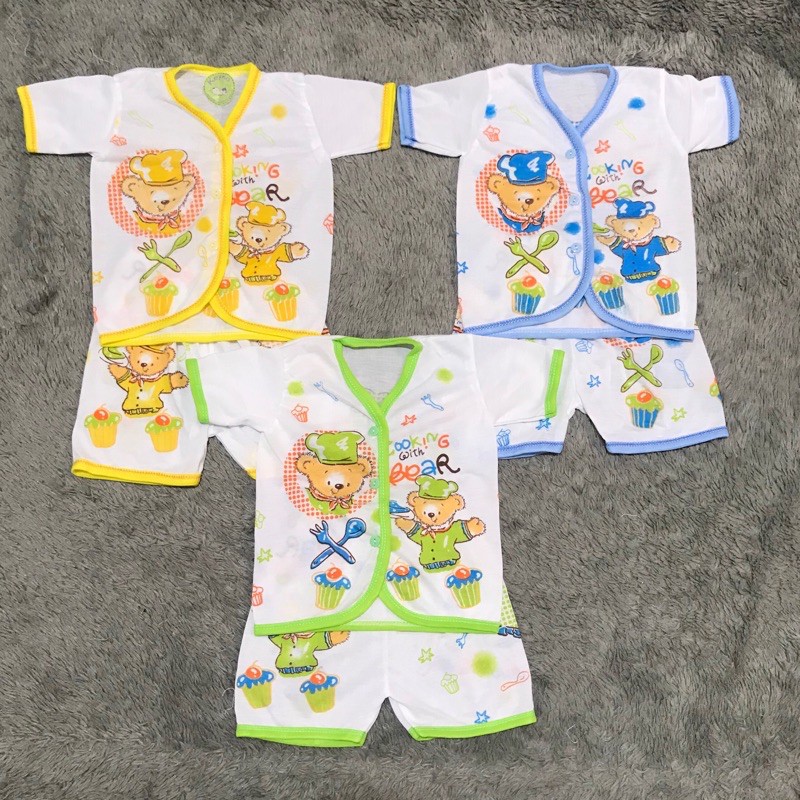 (Isi 3) Setelan Baju Bayi Lengan Pendek Motif