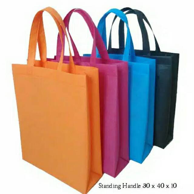 

Tas Spunbond Handle uk 30x40 / Goodie Bag / Tas Kain Kantong Polos Goodiebag Souvenir Hampers Ultah