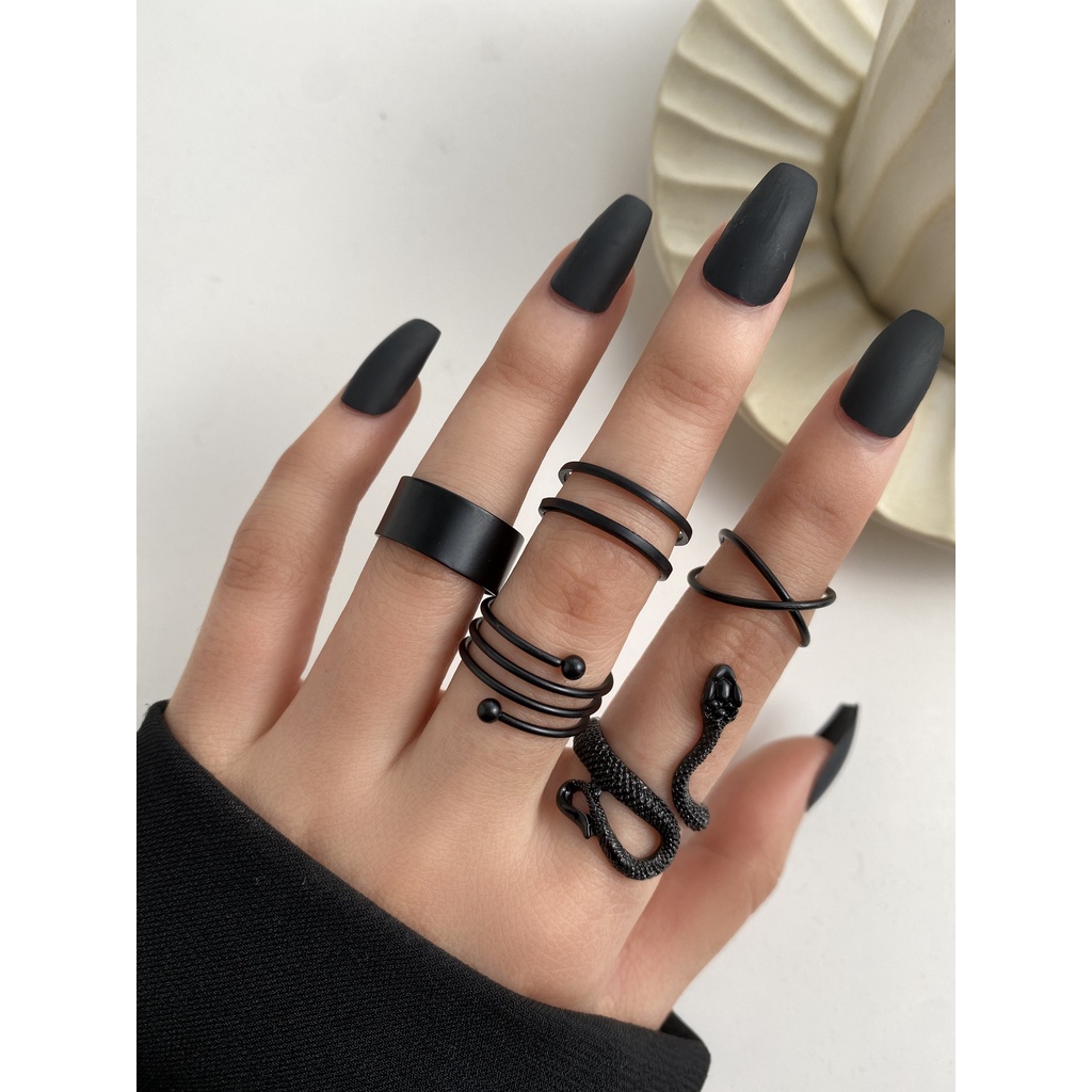 YEEZII 5pcs / Set Cincin Model Ular Warna Hitam Untuk Wanita