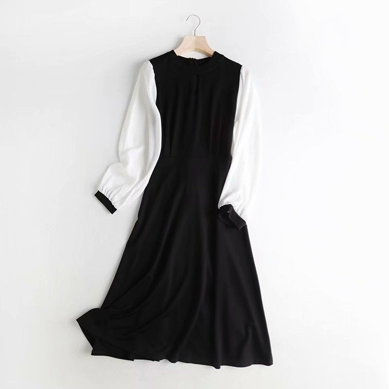 Midi Dress Polos Lengan Panjang Warna Hitam Putih Vintage Basic Dress Korea Keyhole Collar