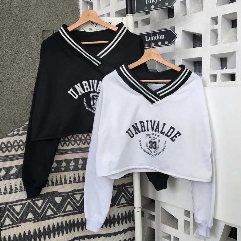 Unrivalde Crop - Sweater Crop Wanita Kekinian