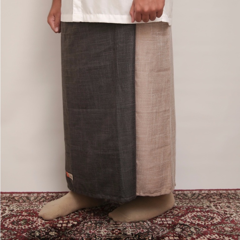RUKN BASIC HALF&HALF BROWN (BONUS POUCH BAG & MASKER) - Sarung Sholat Premium Ekslusif Pria Dewasa /
