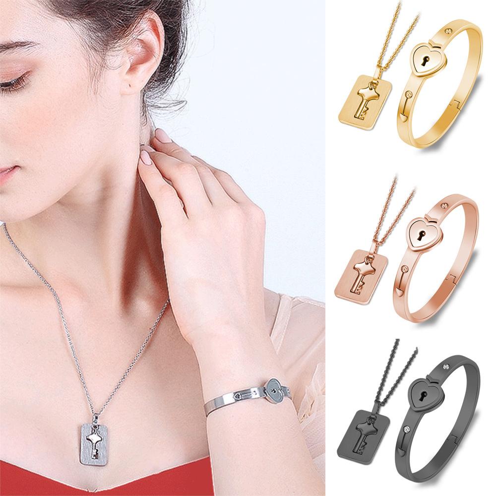 Lily Concentric Lock Key Fashion Pria Dan Wanita Perhiasan Kalung