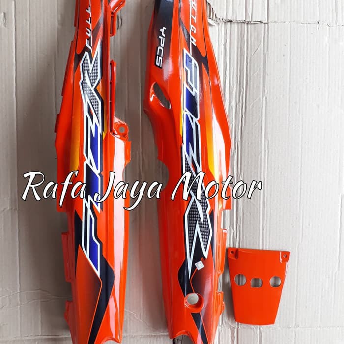 Cover Body Samping F1Z R F1ZR FiZR Plus Sticker Orange .