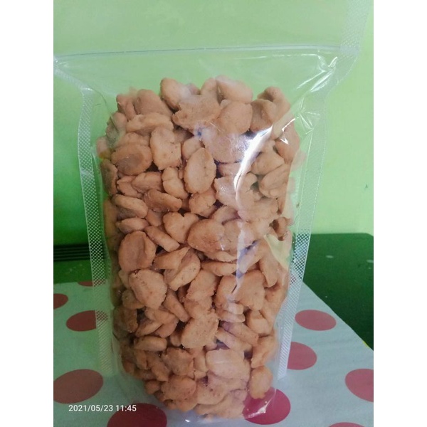 

Kue Biji Ketapang 500 gram