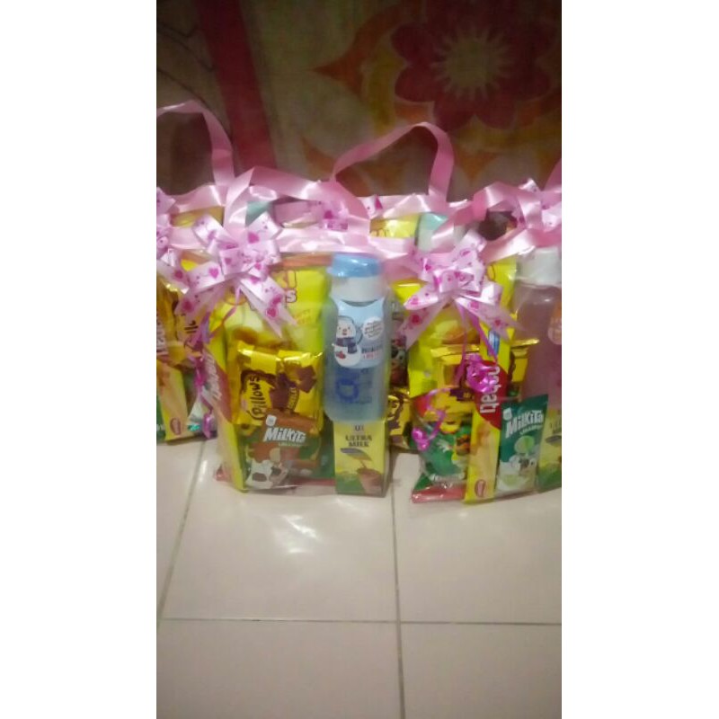 

paket snack ultah anak