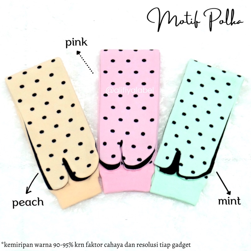 KAOS KAKI JEMPOL MUSLIMAH NILON “MOTIF POLKA” by @alifiyalabel / KAOS KAKI JEMPOL TAPAK HITA