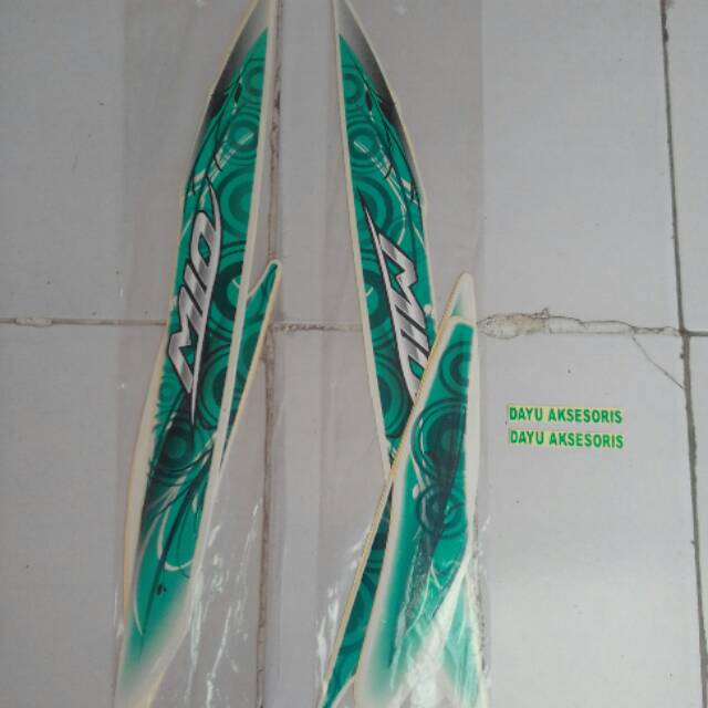 Striping Mio Sporty 2011/2012 putih