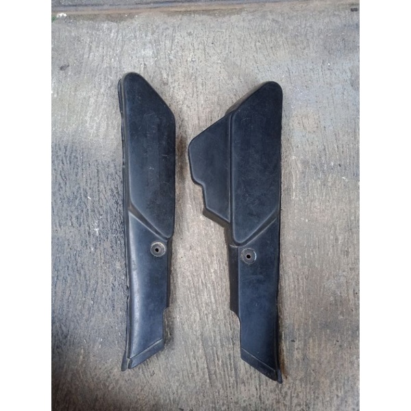 Tepong cover tutup aki accu Yamaha Alfa Champ original