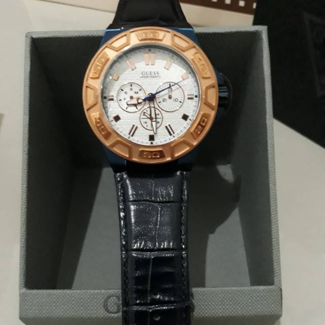 Watch series Guess men W0674G7