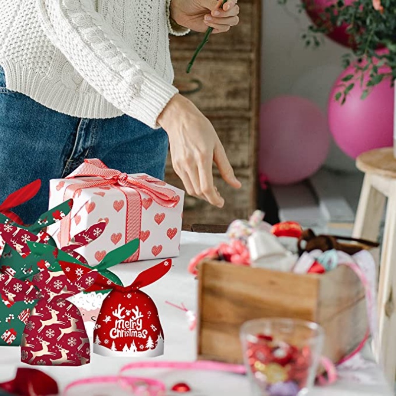 50pcs Kantong Permen / Kue Bentuk Telinga Kelinci Untuk Hadiah Natal