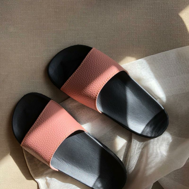 SANDAL SLOP UNISEX PRIA/WANITA KEKINIAN UK(36-37)