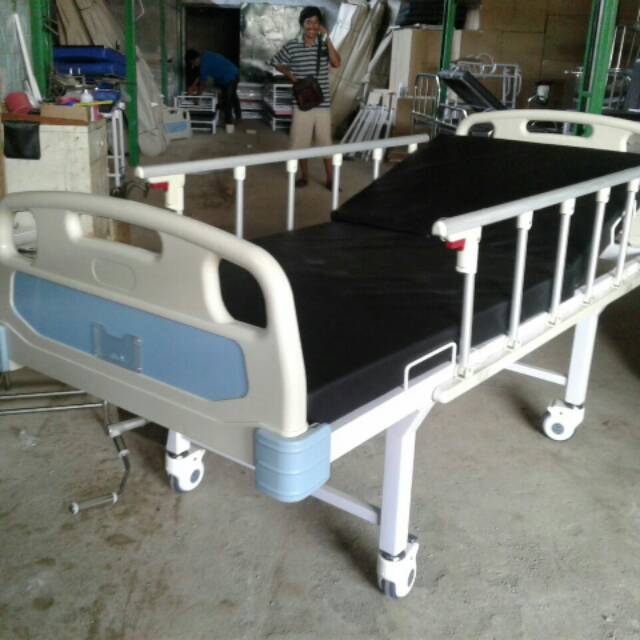 Bed pasien 1 engkol ABS / Ranjang 1 crank ABS