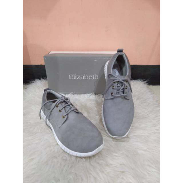 Sepatu Elizabeth