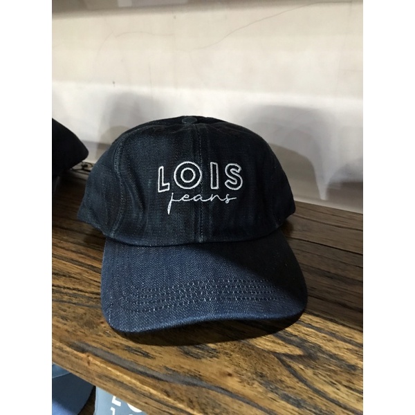 topi lois jeans original