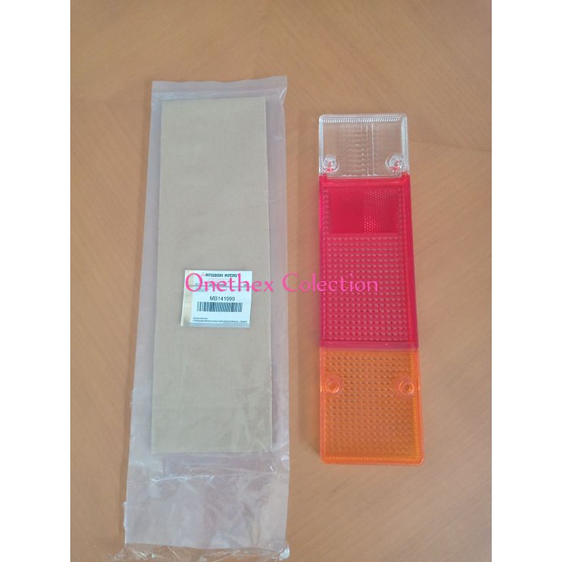 Mika lampu belakang L300 Original Mitsubishi
