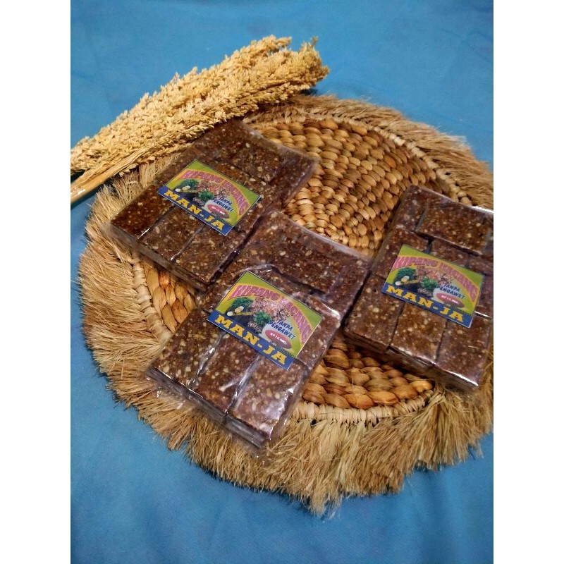 

Kue kacang Manja (Mandailing Jaya)