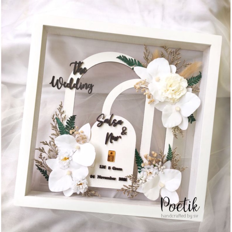 Mahar pigura akrilik mahar logam mulia